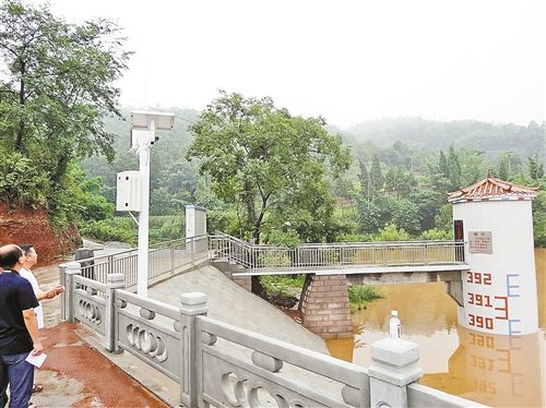 大足重点水库安装电子眼