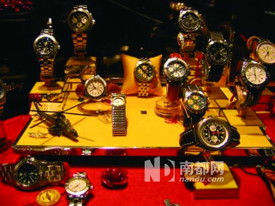 谐奇趣精品店曾借表给《胭脂扣》剧组_资讯频