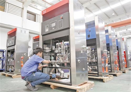 正在调试lng加气机