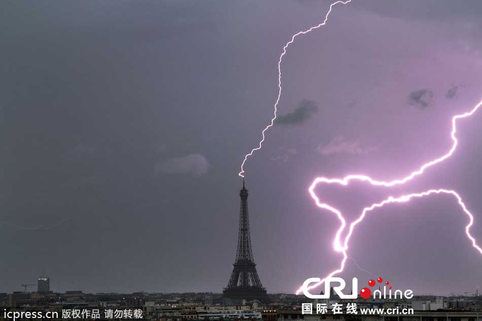 雷暴高清壁纸