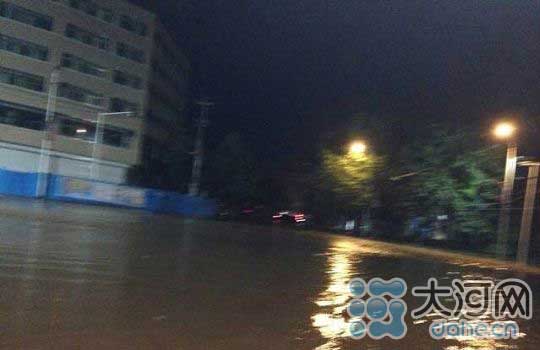 三门峡灵宝今晨下冰雹 未来还将有强降雨