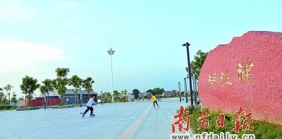 石排镇毛巾绣_石排镇人均gdp(2)