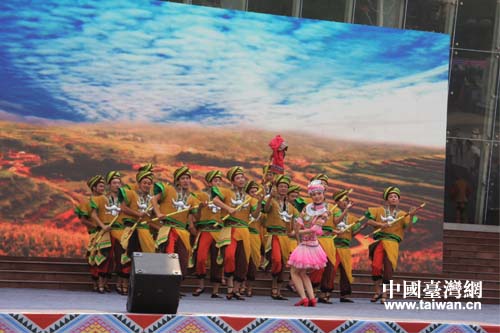 <em>2013女儿会</em>和鄂台少数民族手牵手活动18日