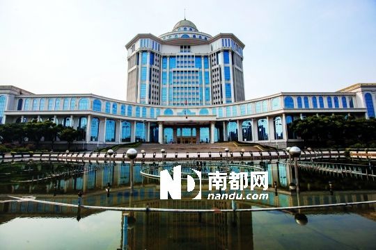 市机关大院最新楼都20岁了