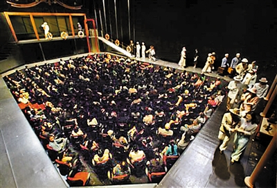 《如梦之梦》采用360度环形剧场,观众坐席被称为"莲花池",图为效果图