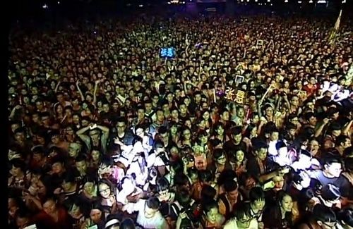 2013长沙橘洲音乐节开幕 中外各路歌手引爆万