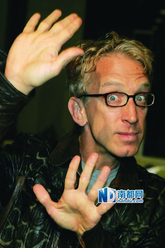 哈啰喂!谁把每天都过成了万圣节?