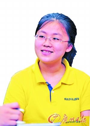 高考状元 放弃港大!复读再考 只为北大?