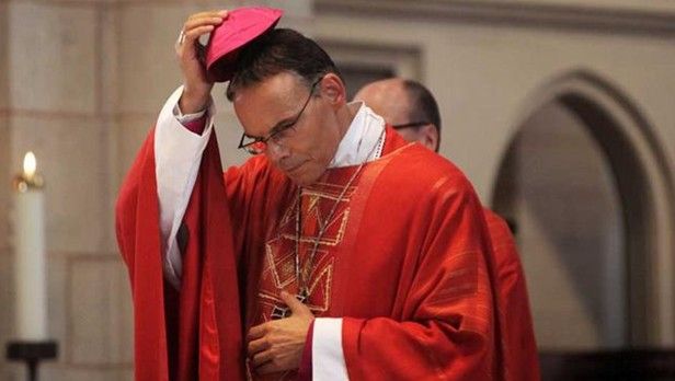 德国林堡主教因提交错误宣誓书受到指控(图)