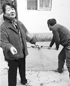 我自豪 我是一名党员志愿者_资讯频道_凤凰网