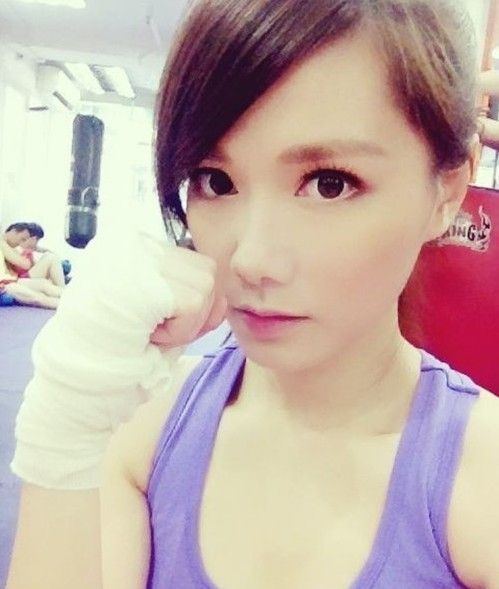 张丽霞与李嘉