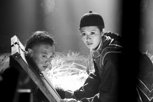 贵姐于明加一秒变土豪