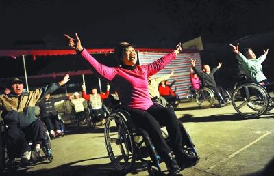 轮椅上的舞蹈|轮椅|舞蹈