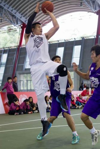 选拔赛结束 中国初高中篮球联赛即将进入南北