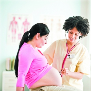 研究证高龄产妇易得抑郁症 比常人高出5倍几率