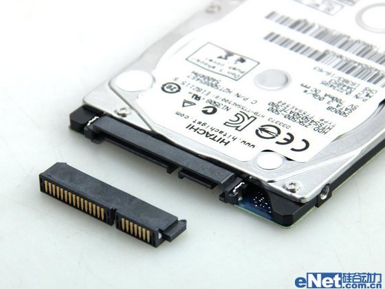 搭载Win8再临 索尼T13触控超极本拆解_新闻频