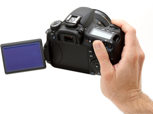 中端单反的当家机 佳能60d套机售7100元