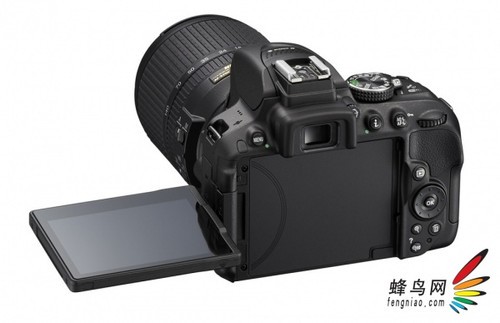 尼康发布d5300单反相机 加入wi-fi和gps
