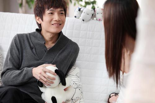 陈楚生（点击观看陈楚生影视作品《新天生一对》）《思念》MV女主角身份成谜