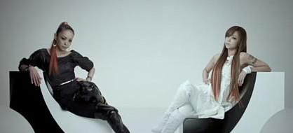 安室奈美惠新曲mv解禁 黑白双煞形象诱人(图)