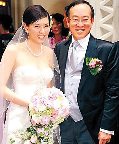 二人对于事业,婚姻的看法不一,来来往往沟通几个月之后,李志奇说:"