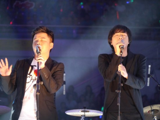 水木年华为保钓创新曲 点击率一夜过百万