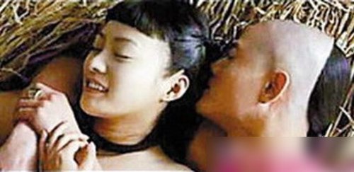　　郝蕾与郭富城在《白银帝国》中激情演出