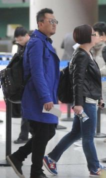 郭涛携老婆恩爱现身 离婚谣言不攻自破