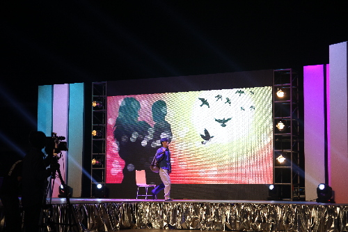 奇舞之星重庆赛罢 舞者扮丧尸跳舞挑战芒果台