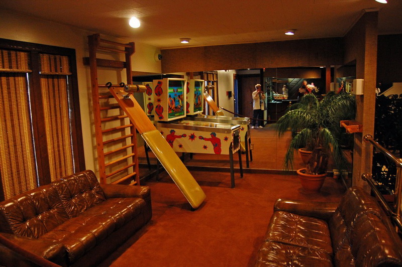 猫王的优雅园美国最赚钱的名人故居