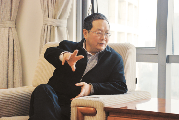 互联网 助力信息产业 李海鹰谈"合肥模式"