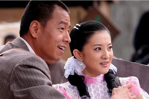 《紫檀王》27日登央八 金铭王挺"一吻定情"