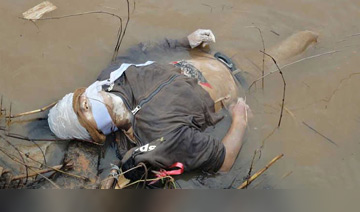 中国11名船员金三角被害 遗体河中漂浮