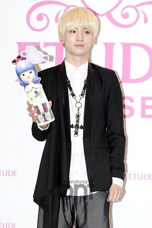 预计将于今年播出的第二季节目中,superjunior成员金希澈与台湾女子