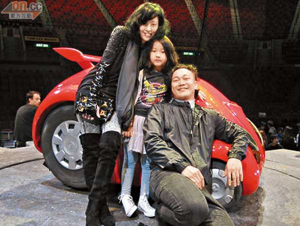 陈奕迅买2.3亿豪宅 屋主只写老婆名