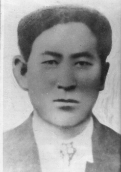 人文 龙江人物张进思原名张甲洲,字震亚,号平洋,1907年5月21日生于