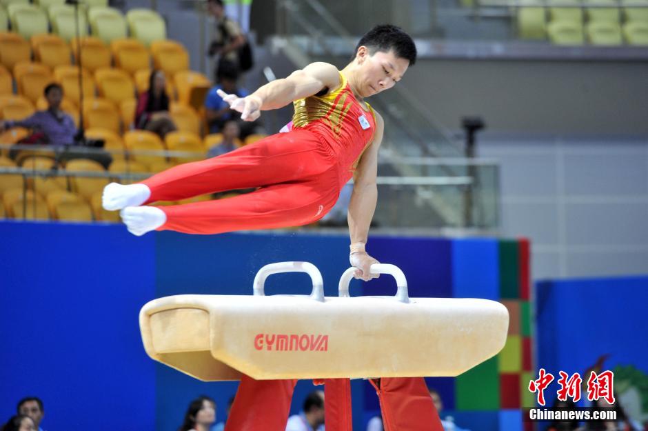 中国首届青运会 广州队夺男子体操团体金牌