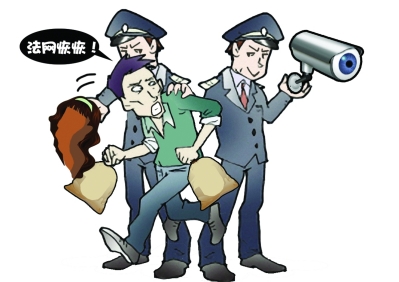 男子化装女子潜伏商场10小时盗窃70余万元珠宝