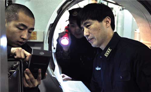 水声专家程玉胜:用眼睛看声呐 结束潜艇兵的尴尬