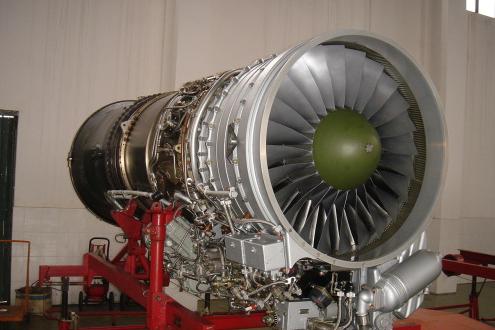 中国国产"昆仑"发动机