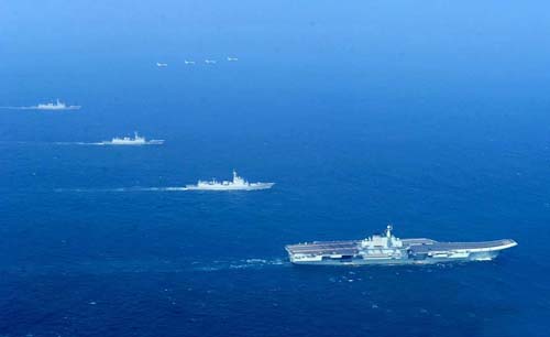 辽宁号航母编队南海训练.(资料图