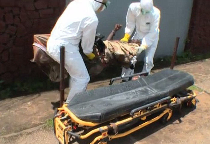 2014年10月07日埃博拉患者陈尸街头数日复活