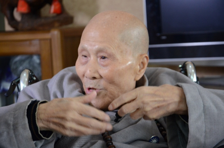 大师在战场上超度的简单介绍