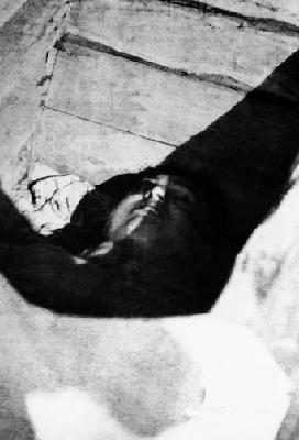 孟良崮战役中七十四师师长张灵甫被击毙现场