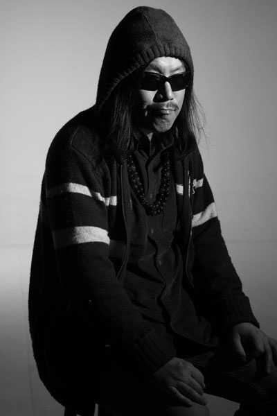 周云蓬演出海报2015年1月,中国最具诗人气质的民谣歌手周云蓬签约国内