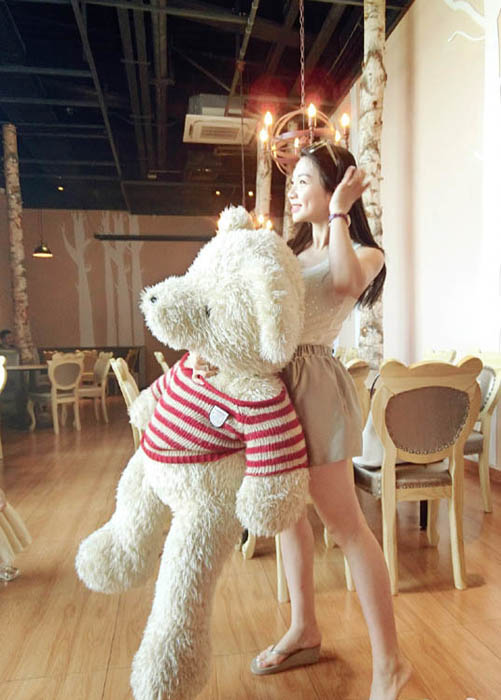 返回首页 分享 [1/9] 6月1日,六一儿童节,孙祥老婆在微博上晒出了一组