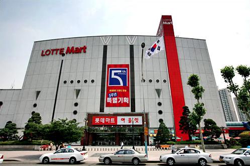 > 8月10日全球媒体头条:在中国别着急买车