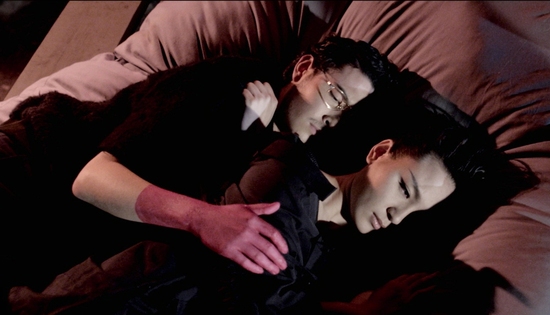 周笔畅《隔墙花》mv剧照.