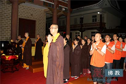 弘法寺恭送本煥長老舍利赴松原龍華寺永久安奉