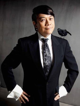 当年蔡康永被白先勇请去,协助改编《谪仙记》,这个本子后来被谢晋导演